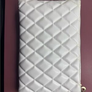 Elegant White Quilted Women's Bag